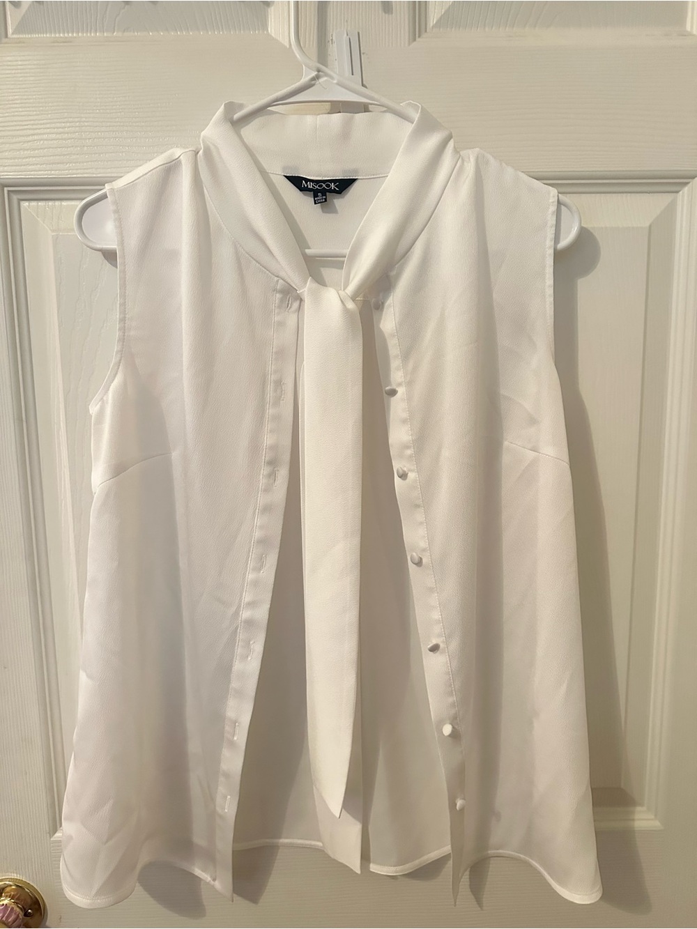 Misook White Sleeveless Tie-Neck Blouse
